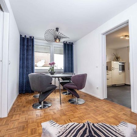 City Wohnung FN L 5 KLIMATISIERT mit Balkon und Küche Friedrichshafen Exterior foto