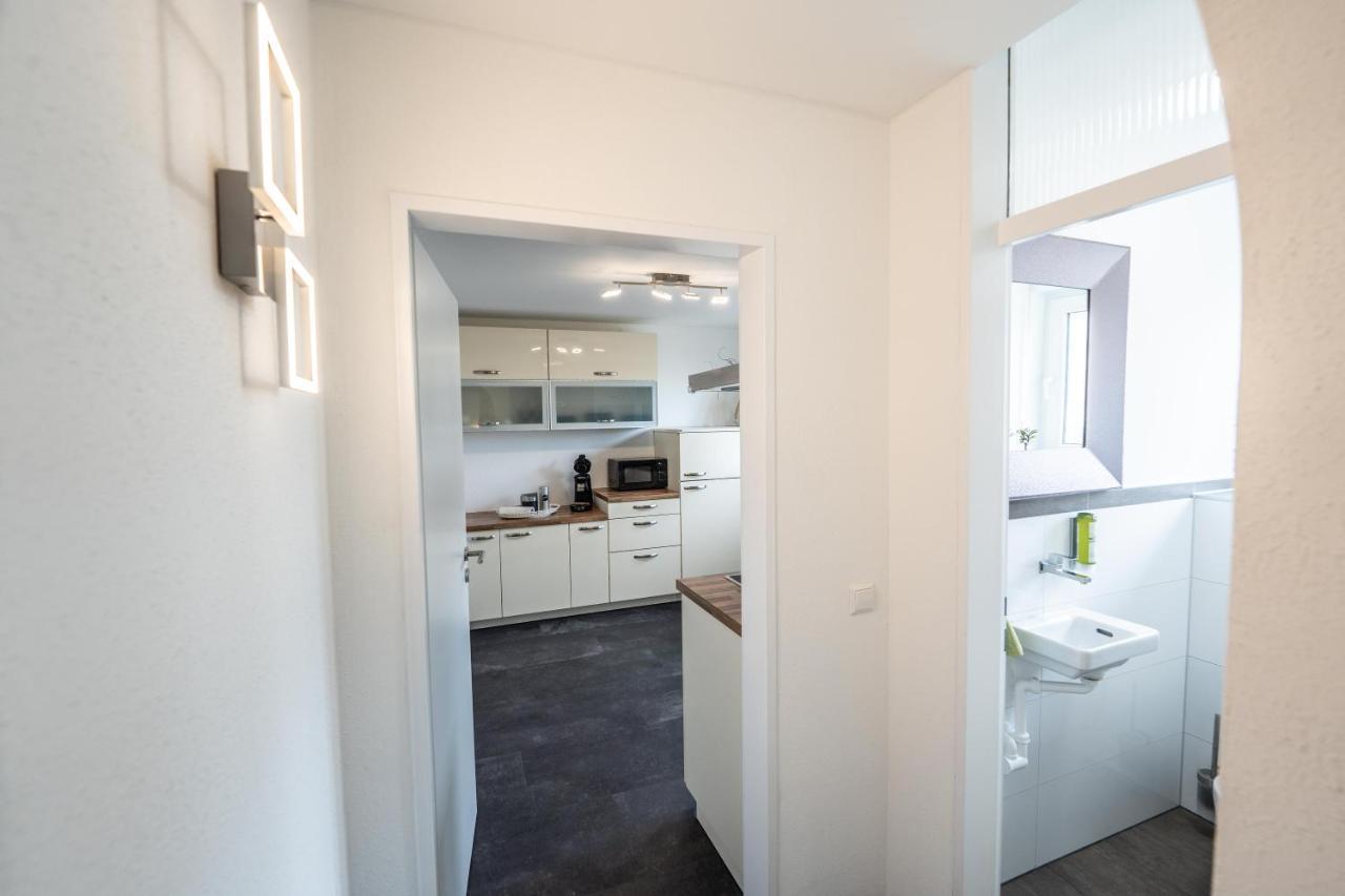 City Wohnung FN L 5 KLIMATISIERT mit Balkon und Küche FDH Exterior foto