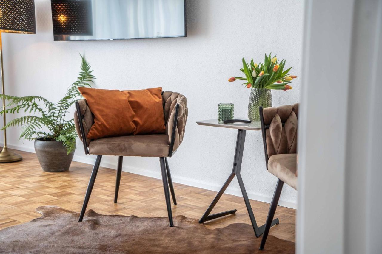 City Wohnung FN L 5 KLIMATISIERT mit Balkon und Küche FDH Exterior foto